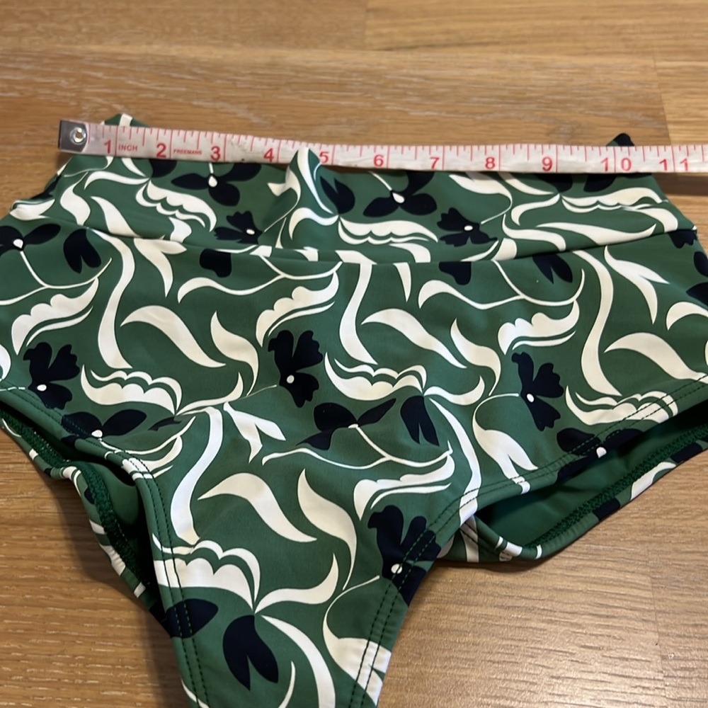 NWOT Montce Green Floral Swim bikini bottom size M - Picture 4 of 7